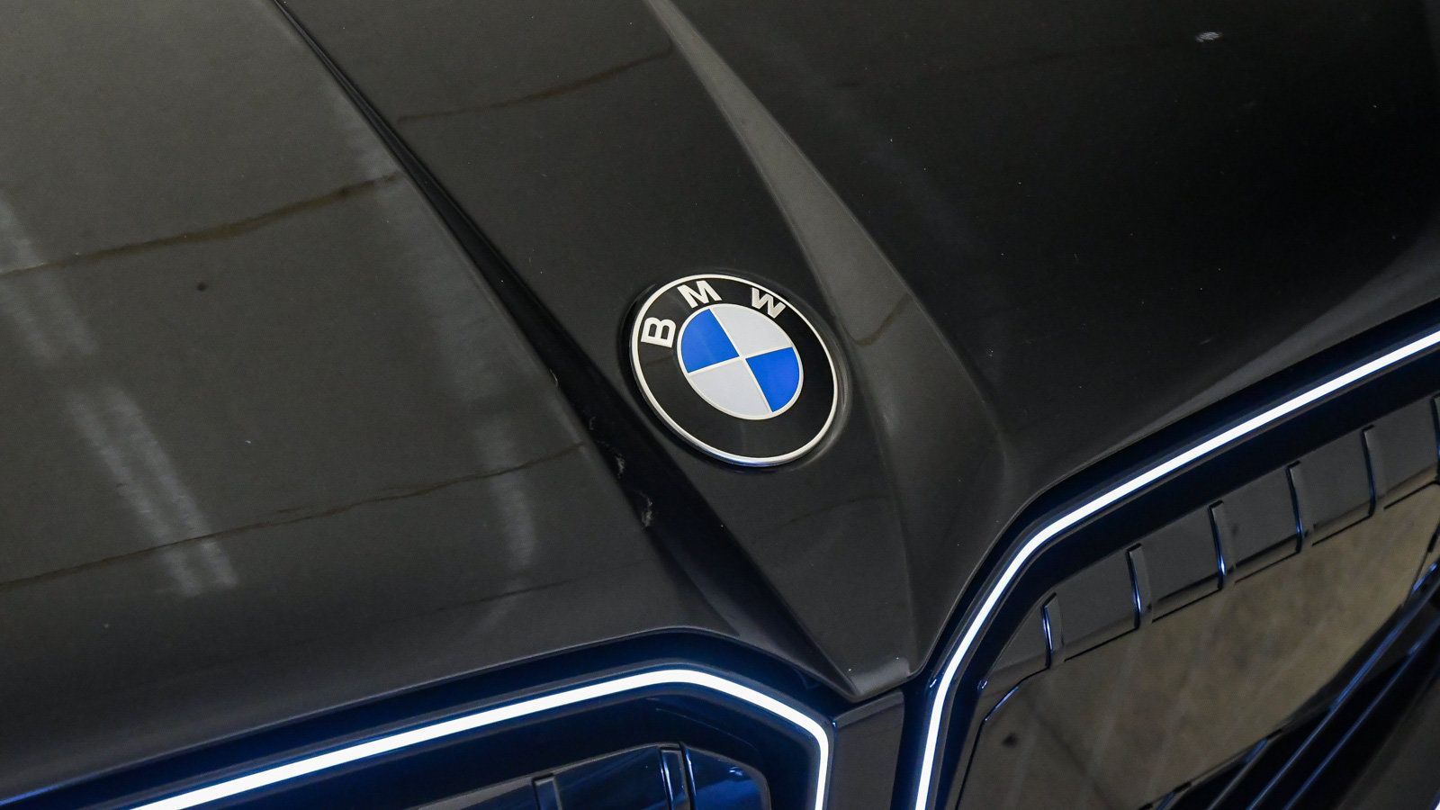Used 2026 BMW X3 xDrive30i w/ Premium Package AWD/4WD image 7