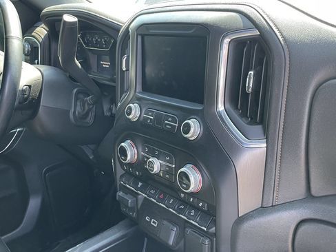Used 2023 GMC Sierra 2500 AT4 w/ Gooseneck/5TH Wheel Package AWD/4WD image 7