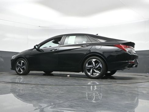 Used 2023 Hyundai Elantra Limited w/ Cargo Package image 51