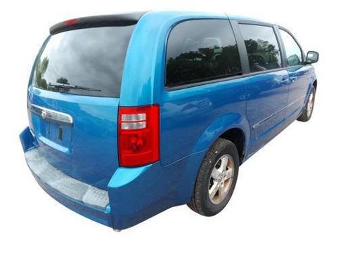 Used 2008 Dodge Grand Caravan SXT FWD image 5