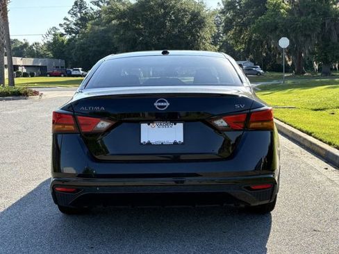 Certified 2024 Nissan Altima 2.5 SV FWD image 20