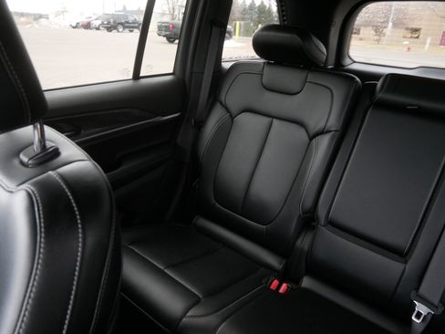 Used 2024 Jeep Grand Cherokee Limited w/ Trailer Tow Package image 12