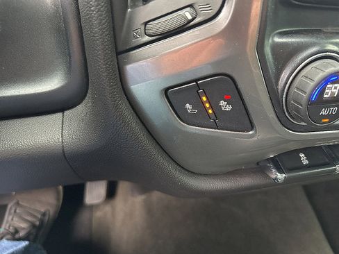 Used 2016 Chevrolet Silverado 1500 LT w/ Midnight Edition AWD/4WD image 47