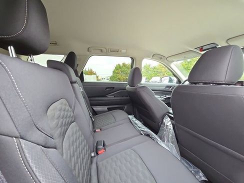 New 2026 Nissan Pathfinder SV FWD image 28