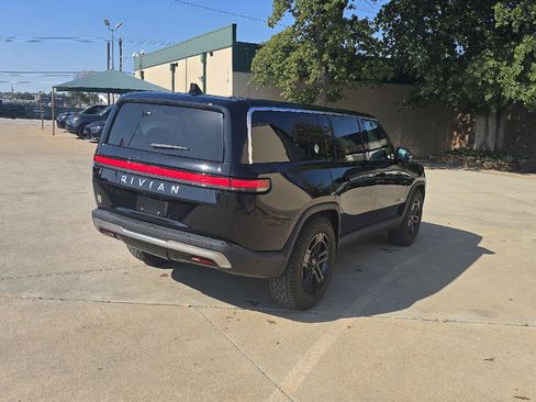 Used 2023 Rivian R1S Adventure AWD/4WD image 4