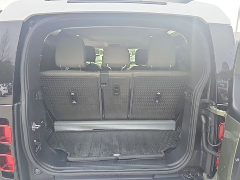 Used 2021 Land Rover Defender 90 S image 12