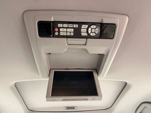 Used 2016 Honda Pilot Touring image 20