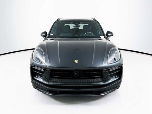 Used 2026 Porsche Macan AWD/4WD image 6