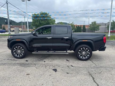 Used 2026 GMC Canyon Denali AWD/4WD image 2