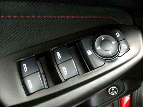 Used 2024 Chevrolet TrailBlazer RS w/ Convenience Package image 16