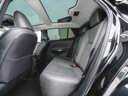 Used 2023 Lexus RZ 450e Premium w/ Technology Package image 30