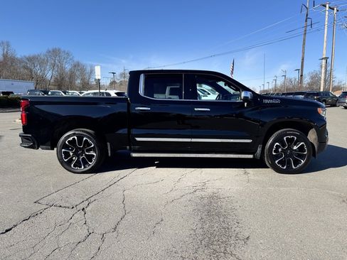 Used 2023 Chevrolet Silverado 1500 High Country w/ High Country Premium Package image 7