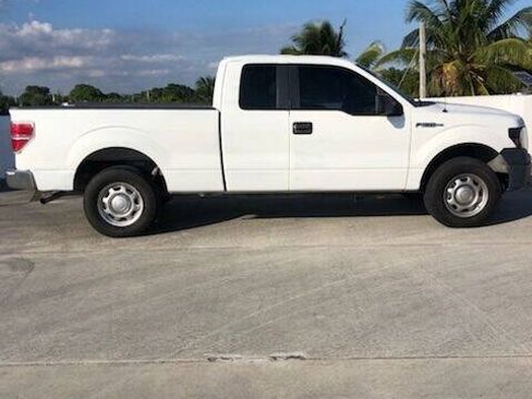 Used 2014 Ford F150 XLT AWD/4WD image 4