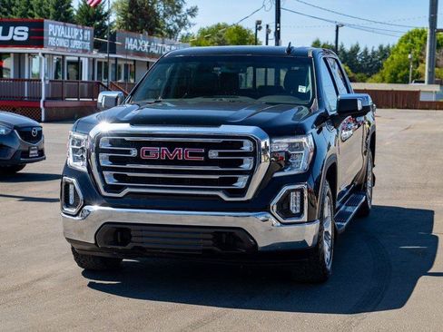 Used 2019 GMC Sierra 1500 SLT w/ SLT Premium Package AWD/4WD image 4
