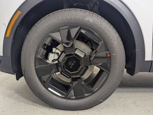 New 2026 Kia Sportage X-Line AWD/4WD image 9