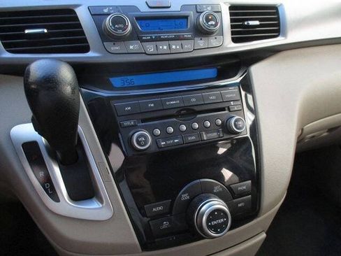Used 2011 Honda Odyssey EX-L image 19