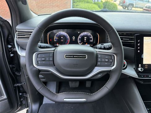 New 2026 Jeep Grand Wagoneer L 4WD image 24
