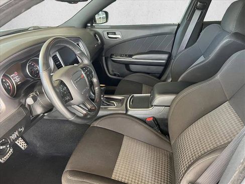 Used 2023 Dodge Charger Scat Pack w/ Navigation & Travel Group image 9