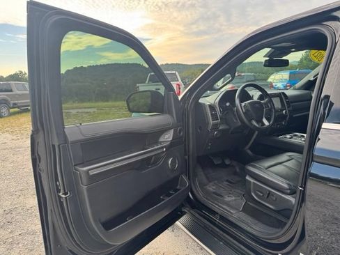 Used 2021 Ford Expedition XLT w/ Equipment Group 202A AWD/4WD image 12