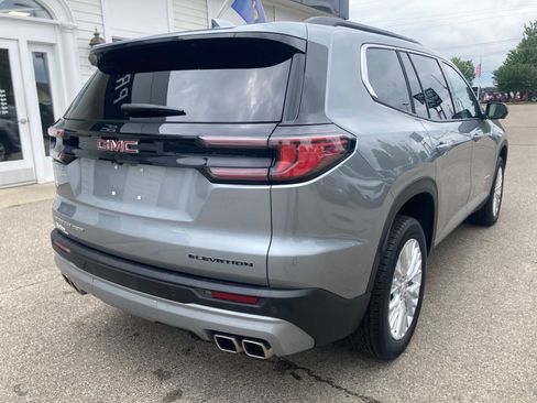 Certified 2024 GMC Acadia Elevation w/ Luxury Package AWD/4WD image 5
