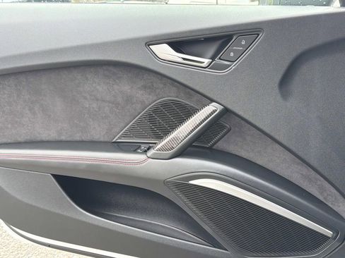 Used 2019 Audi TT RS image 17