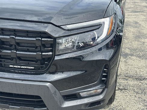 Used 2026 Honda Ridgeline Black Edition image 9
