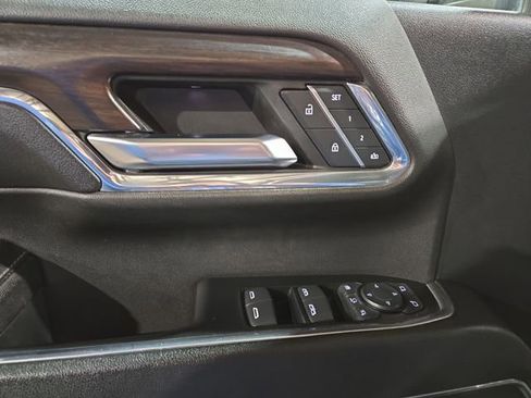 Used 2024 GMC Sierra 3500 SLT w/ SLT Premium Package image 16