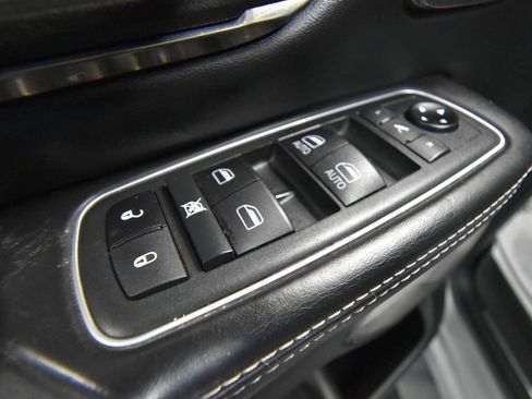 Used 2021 RAM 1500 Limited image 5