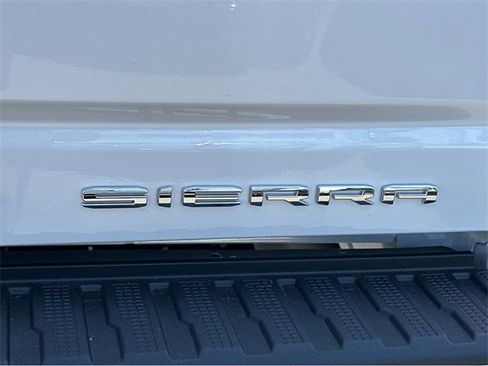 New 2025 GMC Sierra 3500 Denali Ultimate image 35