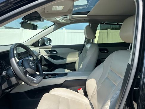 Used 2023 Nissan Rogue SL w/ SL Premium Package FWD image 41