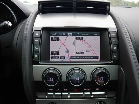 Used 2016 Jaguar F-TYPE Coupe image 20