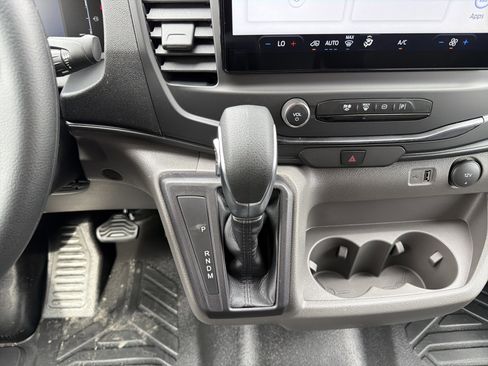 New 2026 Ford Transit 150 Low Roof RWD image 18