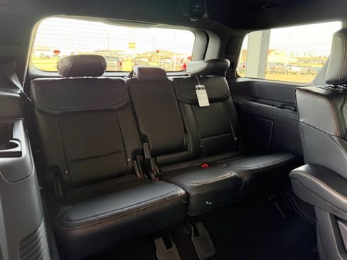 New 2025 Ford Expedition Tremor image 11