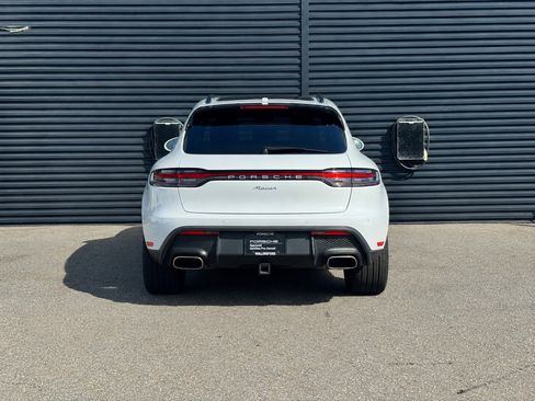 Used 2023 Porsche Macan AWD/4WD image 6