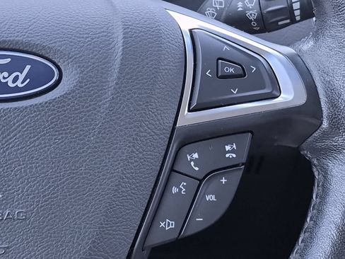 Used 2019 Ford Edge SEL w/ Equipment Group 201A FWD image 24