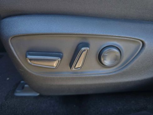 Certified 2025 Toyota RAV4 XLE w/ Convenience Package image 25