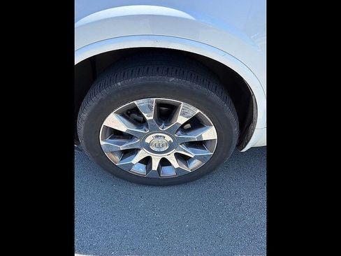 Used 2017 Buick Enclave Leather w/ Enclave Sport Touring Edition FWD image 12