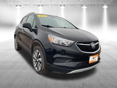 Used 2021 Buick Encore Preferred w/ Safety Package II image 2