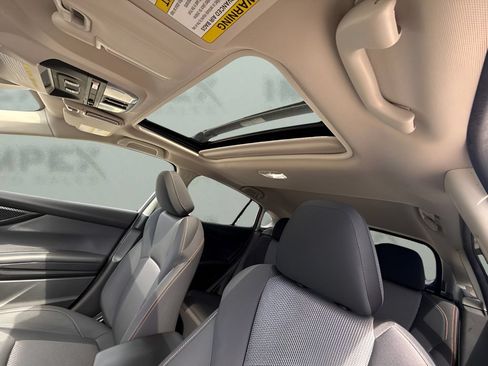 Used 2023 Subaru Crosstrek 2.0i Premium AWD/4WD image 6