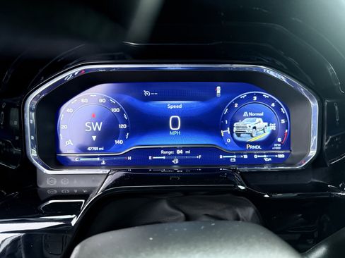 Used 2025 Chevrolet Silverado 2500 LTZ w/ LTZ Premium Package image 22