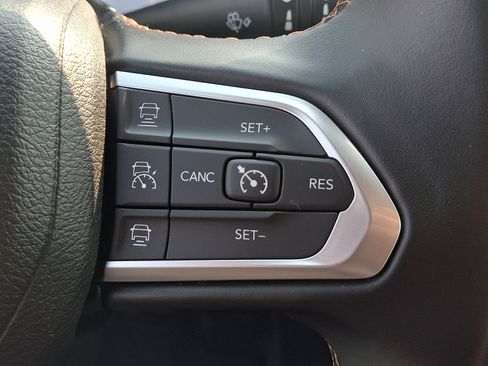 Used 2022 Jeep Compass Limited AWD/4WD image 21