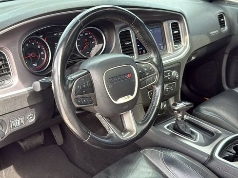 Used 2022 Dodge Charger SXT w/ Leather Interior Group RWD image 23
