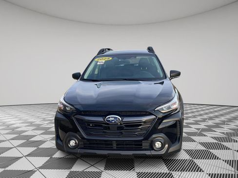 Certified 2025 Subaru Outback image 8