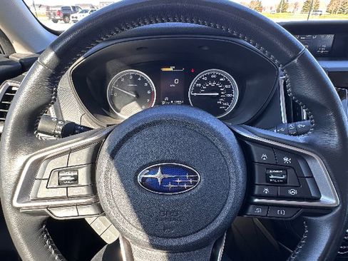Used 2022 Subaru Forester Premium AWD/4WD image 15