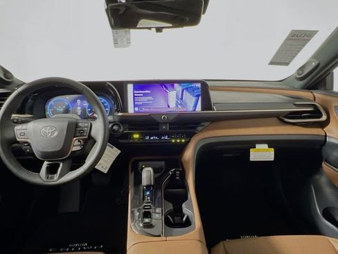 New 2026 Toyota Crown Signia image 27