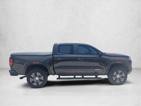 Used 2023 GMC Canyon AT4 AWD/4WD image 4