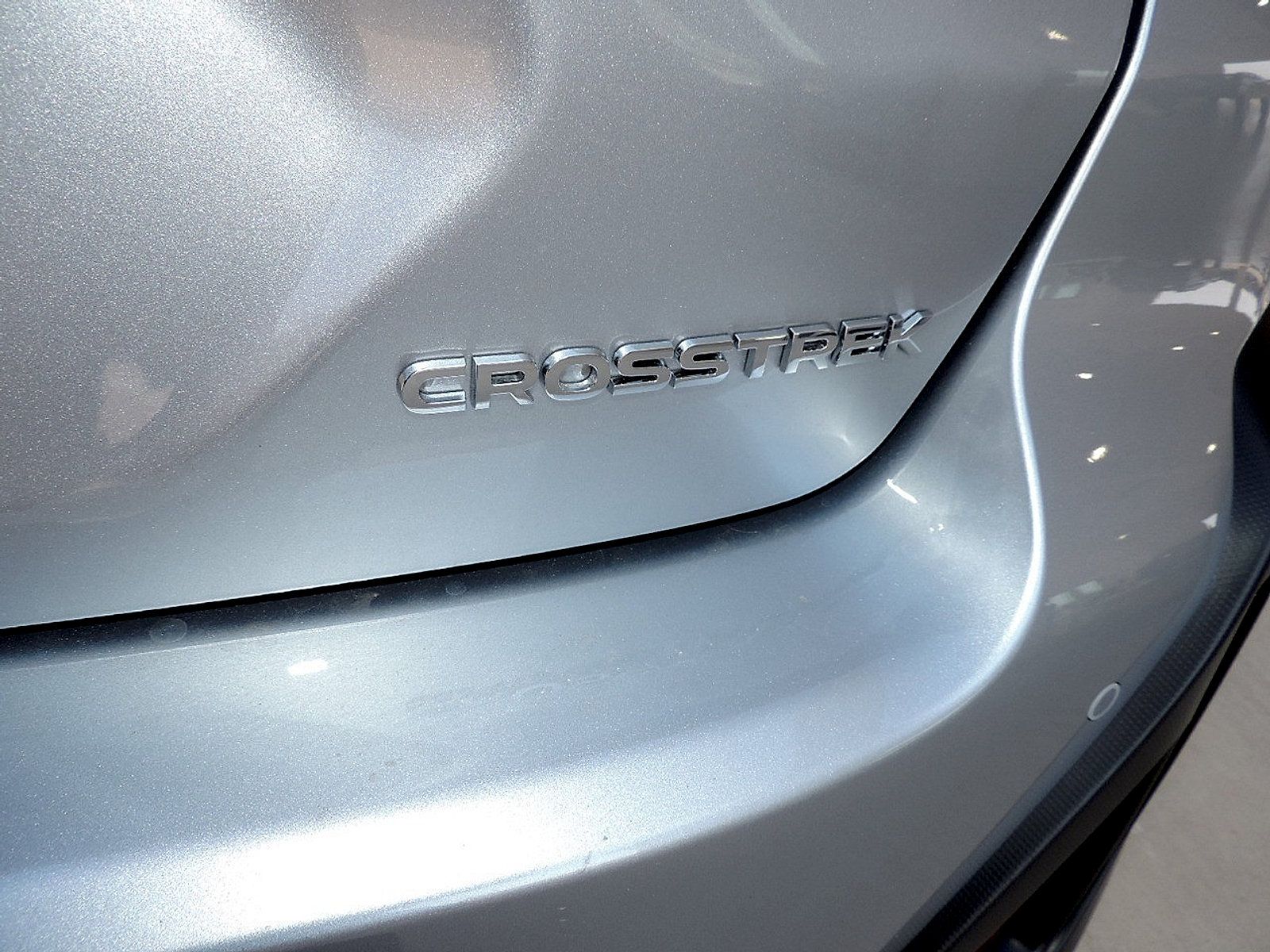 Used 2025 Subaru Crosstrek 2.5i Limited w/ Crosstrek Mirror Package AWD/4WD image 12