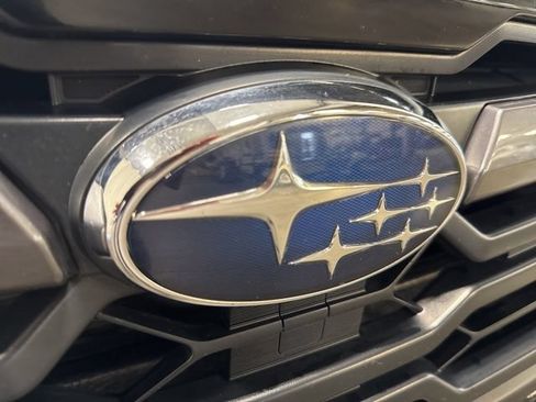 Used 2025 Subaru Crosstrek 2.5i Premium AWD/4WD image 37