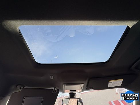 Used 2019 Ford Explorer Sport w/ Ford Safe & Smart Package image 21