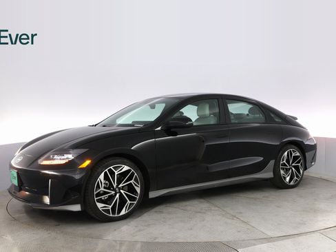 Used 2023 Hyundai Ioniq 6 SEL image 15